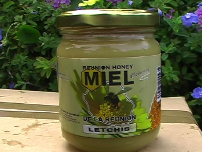 Miel de Letchis, une des spécialité de l'Ile de la Réunion.(10% de la production).Crédit Photo KERNEL Anne